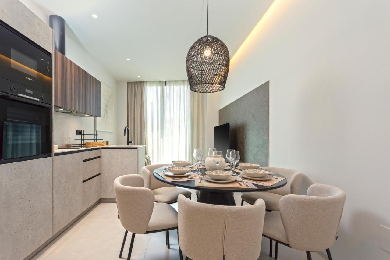 Magnificent Renovated 2Bd 2Bth Duplex With Terrace - City Centre Málaga Buitenkant foto