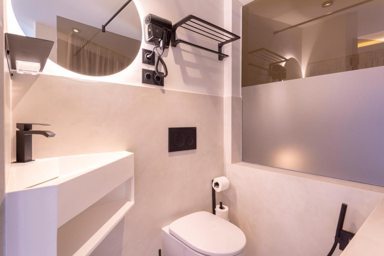 Magnificent Renovated 2Bd 2Bth Duplex With Terrace - City Centre Málaga Buitenkant foto